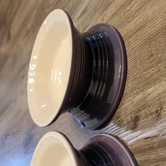 Le Creuset Cassis Set of 4 Petite Pie Dishes - Picture 7 of 13